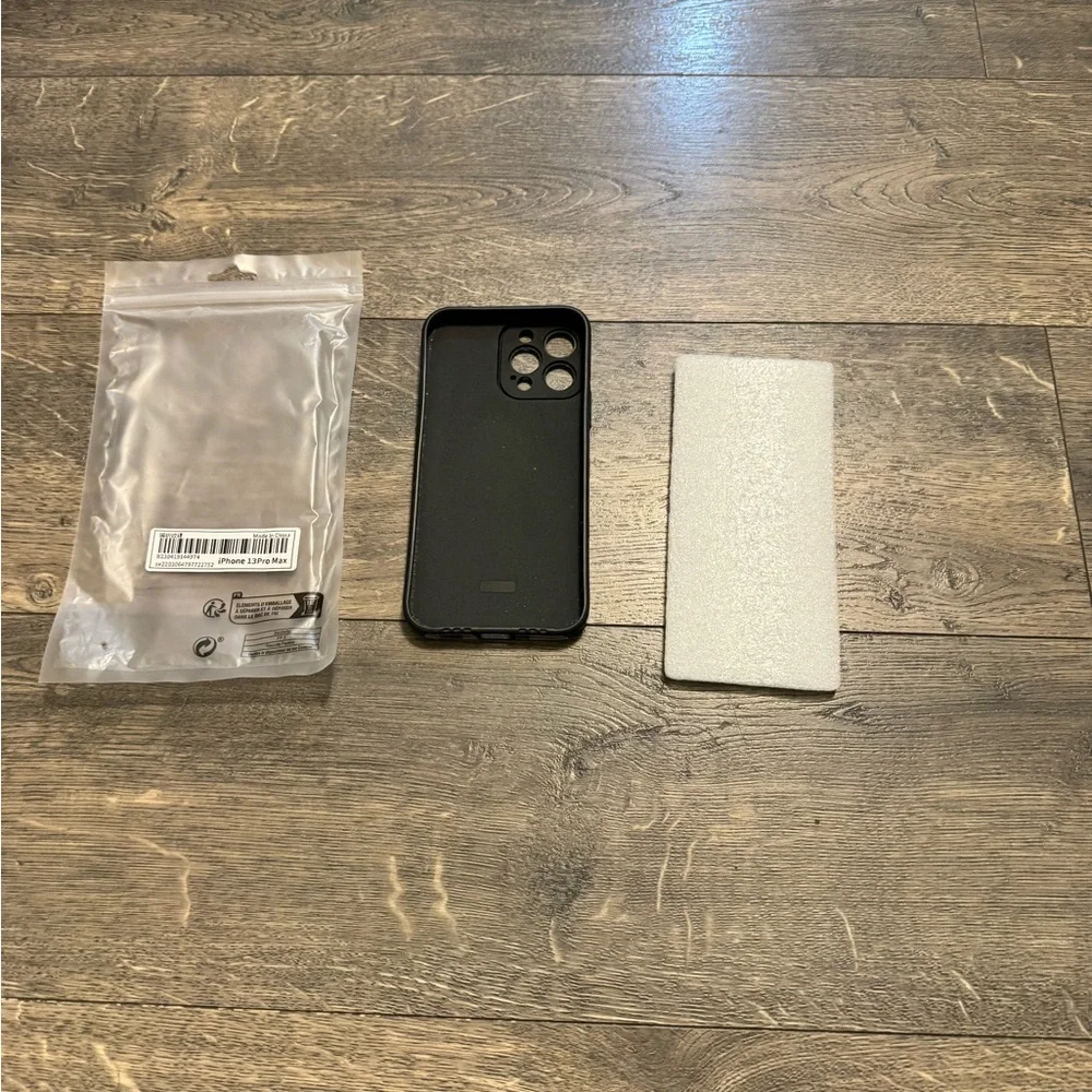 iPhone 13 Pro Max Phone‎ Case NEW